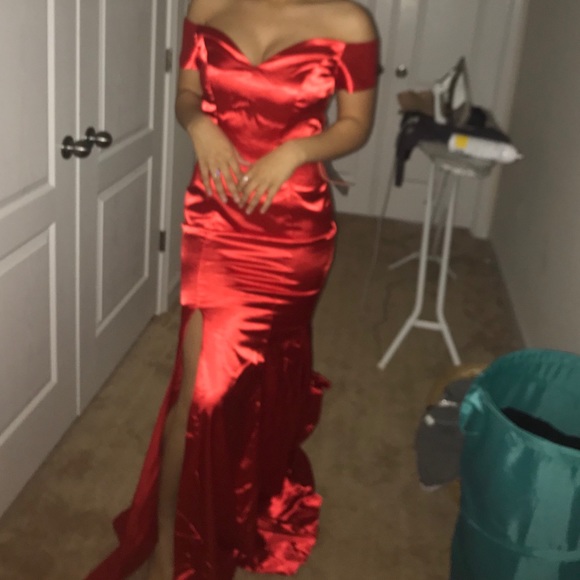 Silk red prom dress - Picture 3 of 5